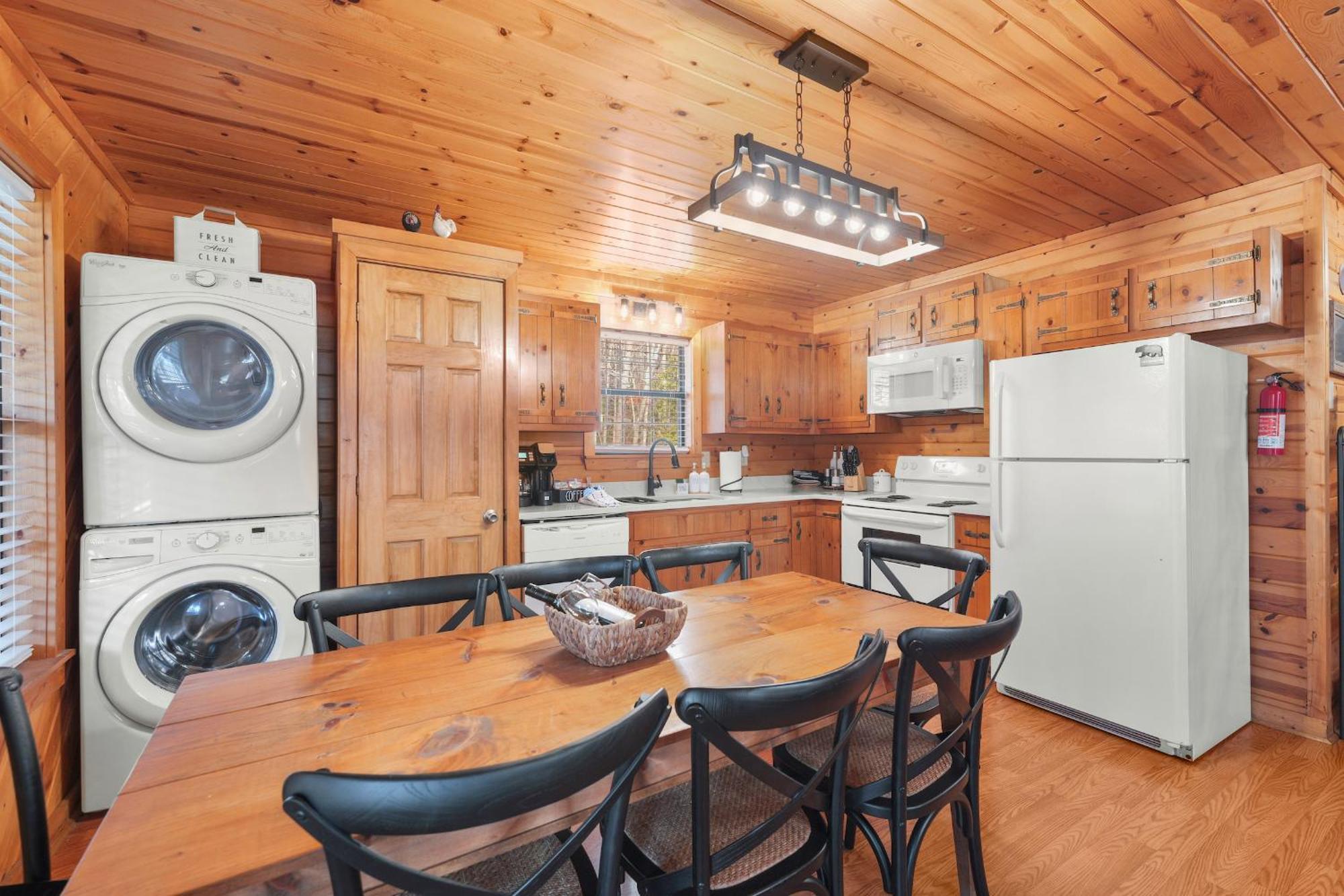 Firefly Lodge - Cozy 4 Bedroom Cabin Minutes To Helen Sautee Nacoochee Eksteriør bilde